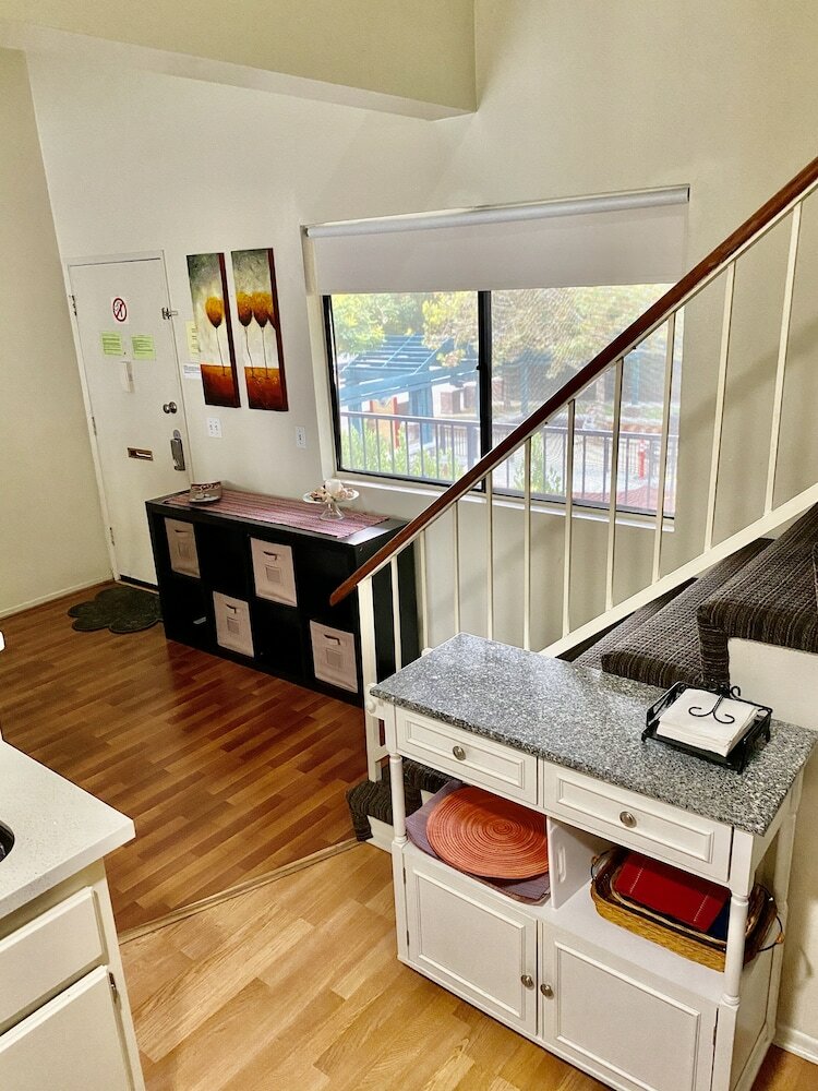 Фото Glendale Apartment Rental by Owner