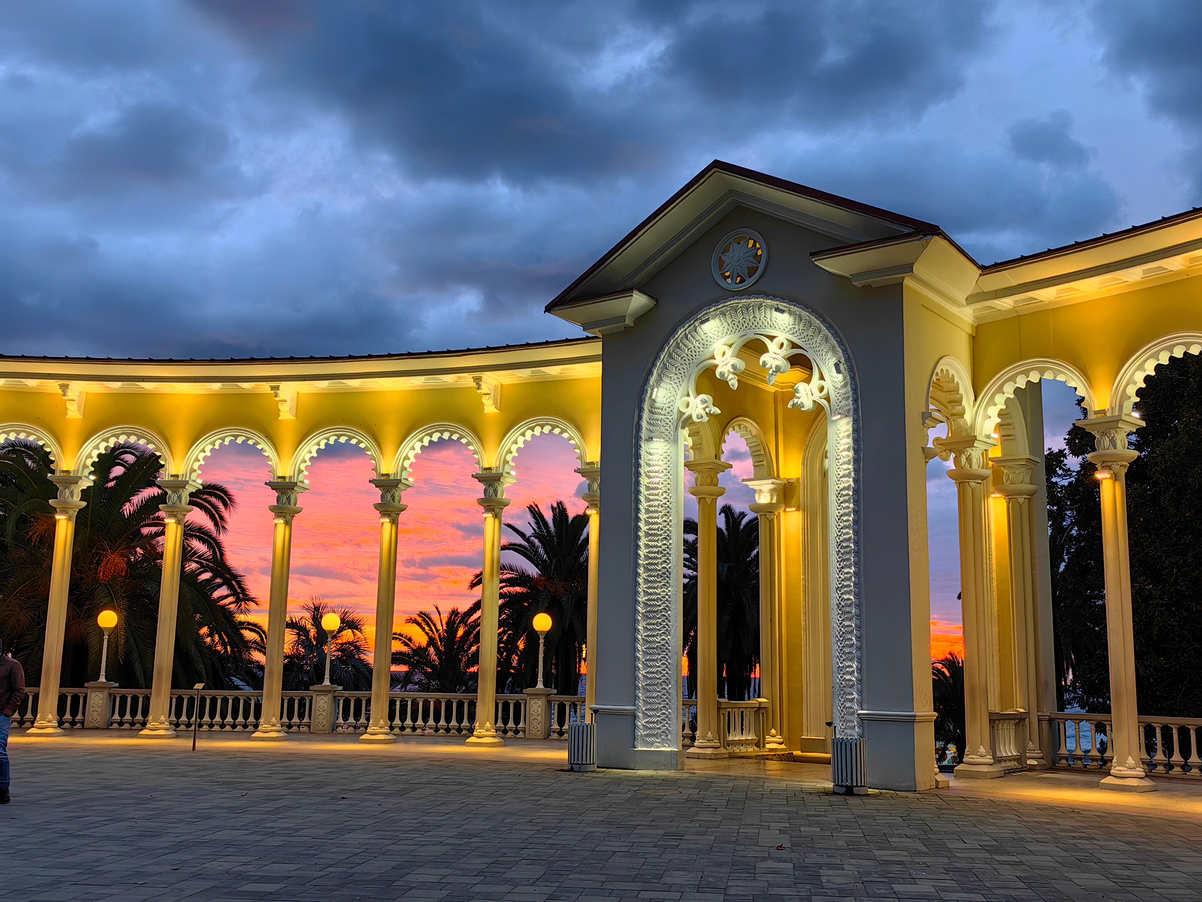 Фото отеля 1