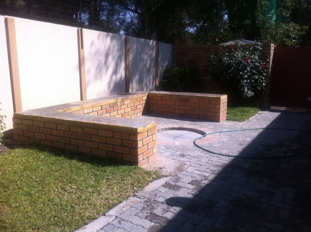 Фото Queness Inn