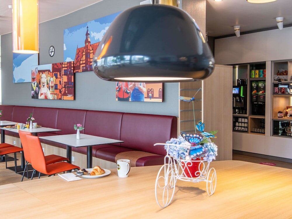 Фото B&b Hotel Schweinfurt-City