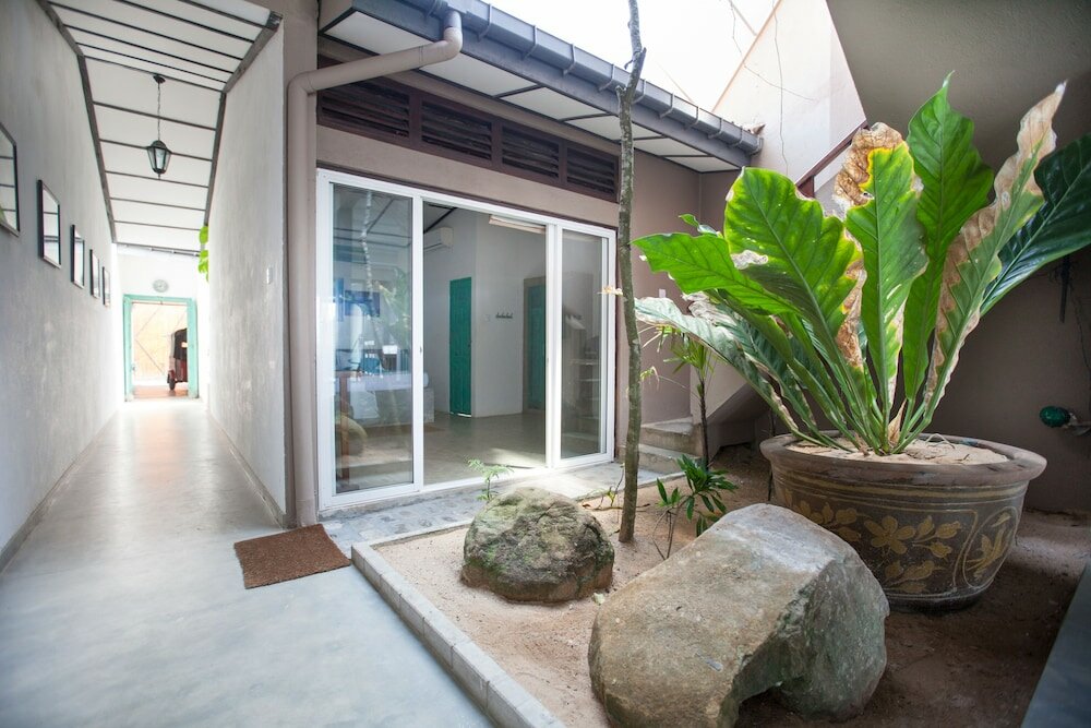 Фото Вилла Hikks Villa Hikkaduwa