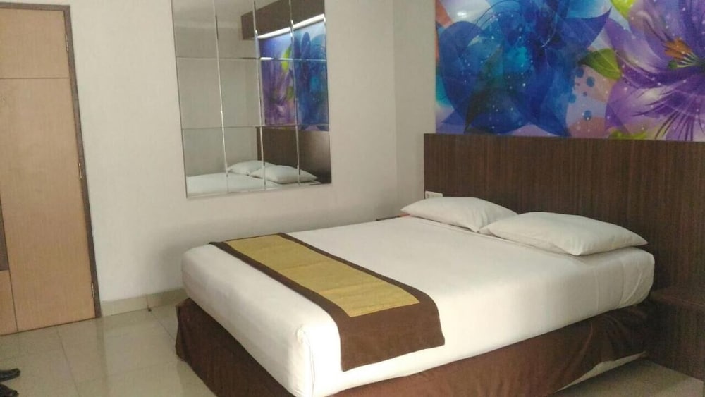 Фото D'Arcici Plumpang