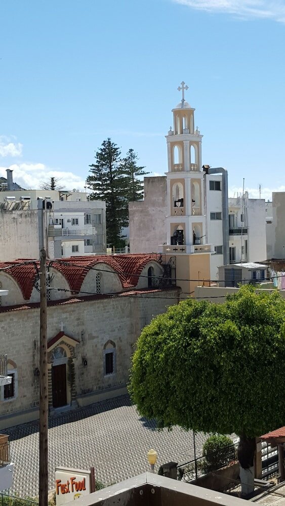 Фото Marnin Apartments