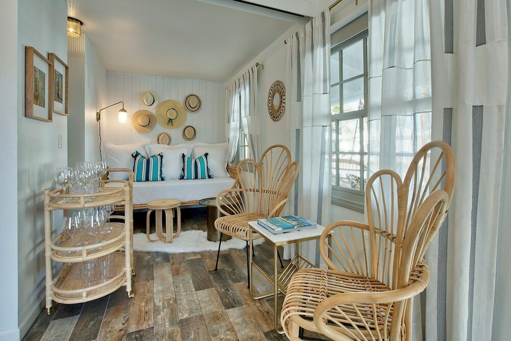 Фото Dive Palm Springs