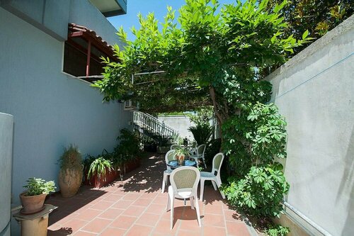 Гостиница B&b Al Giardino в Лечче