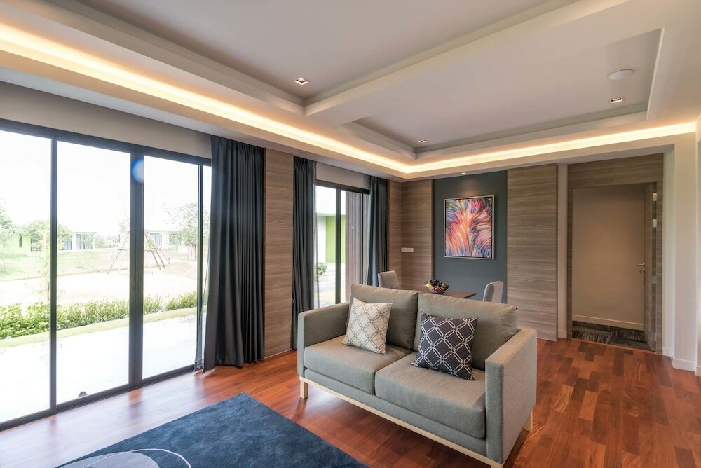 Фото Green Ville Laguna Hotel