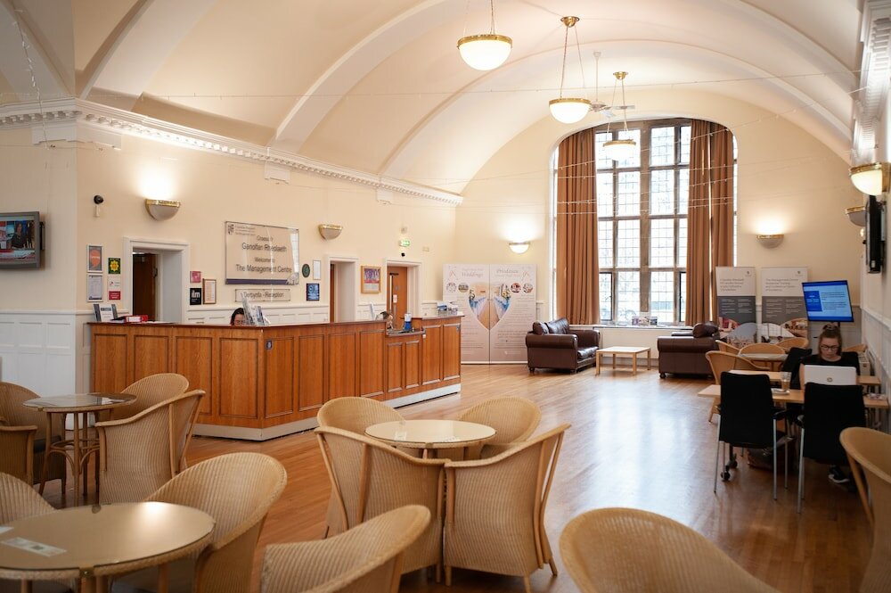 Фото The Management Centre