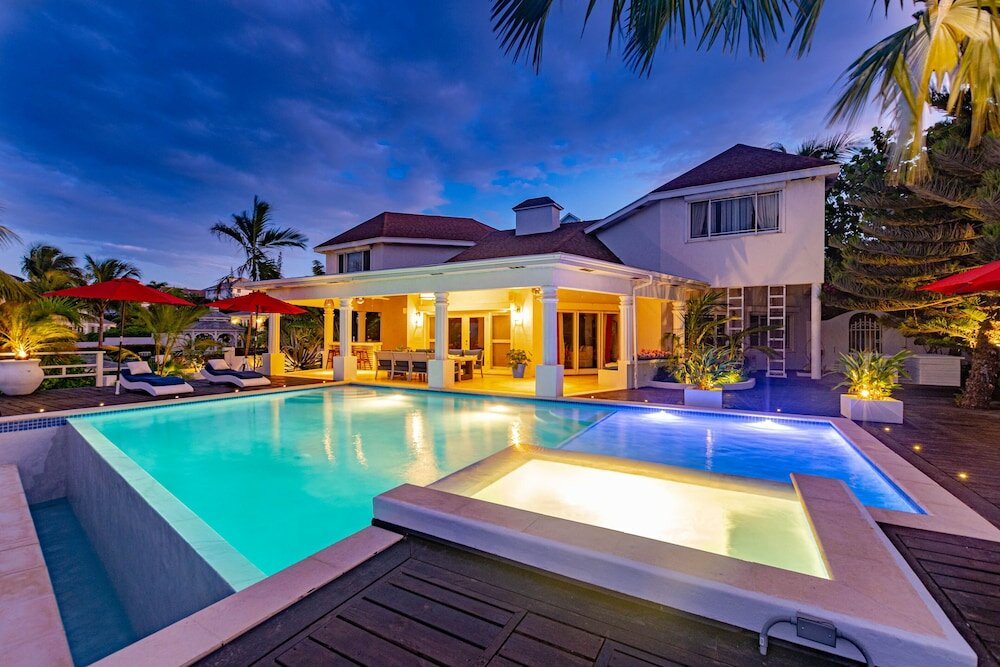 Фото Villa North Winds Orange Hill