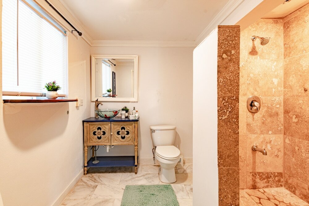 Фото Villa North Winds Orange Hill