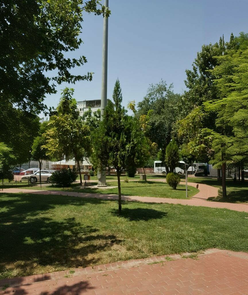 Park 8 March Women's Park, Batman, photo