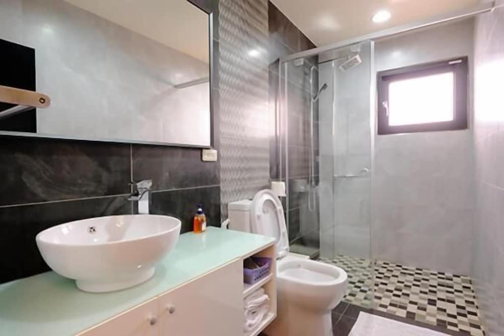 Фото Little Skylark Inn