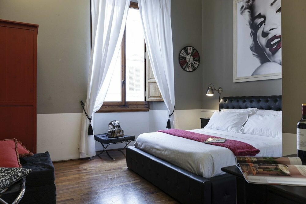 Фото Prestigia Rooms B&b Firenze