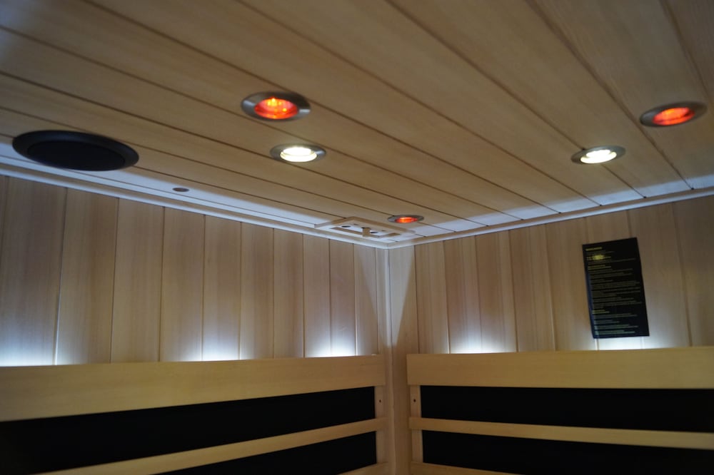 Фото Two Chic Guesthouse