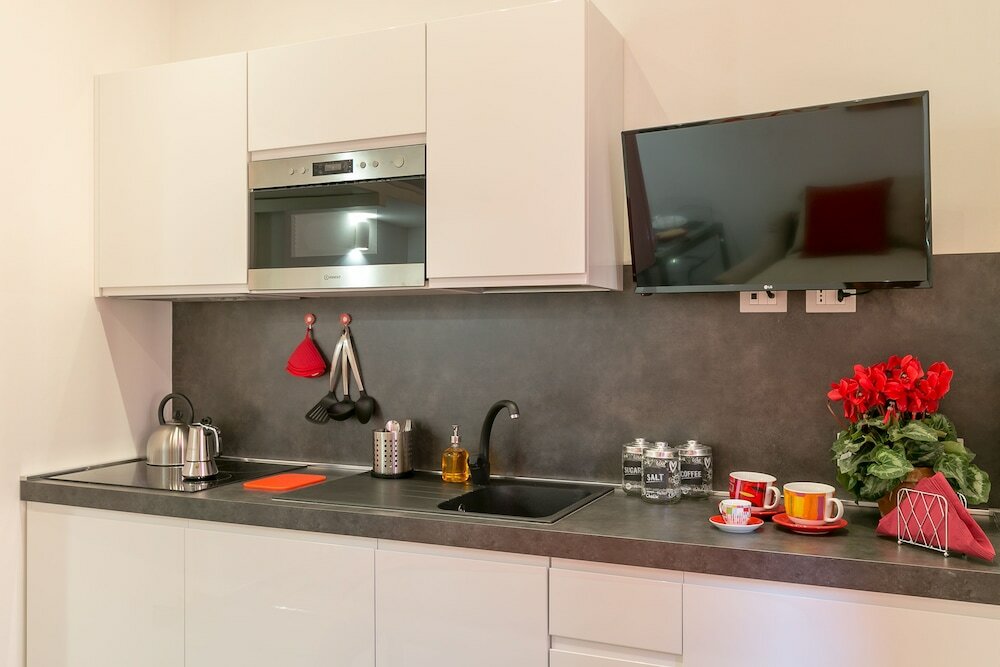 Фото NotaMi Red Studio