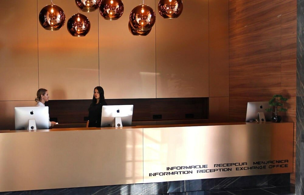 Фото Ambasador Hotel