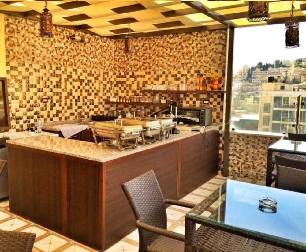 Фото Hawa Amman Hotel