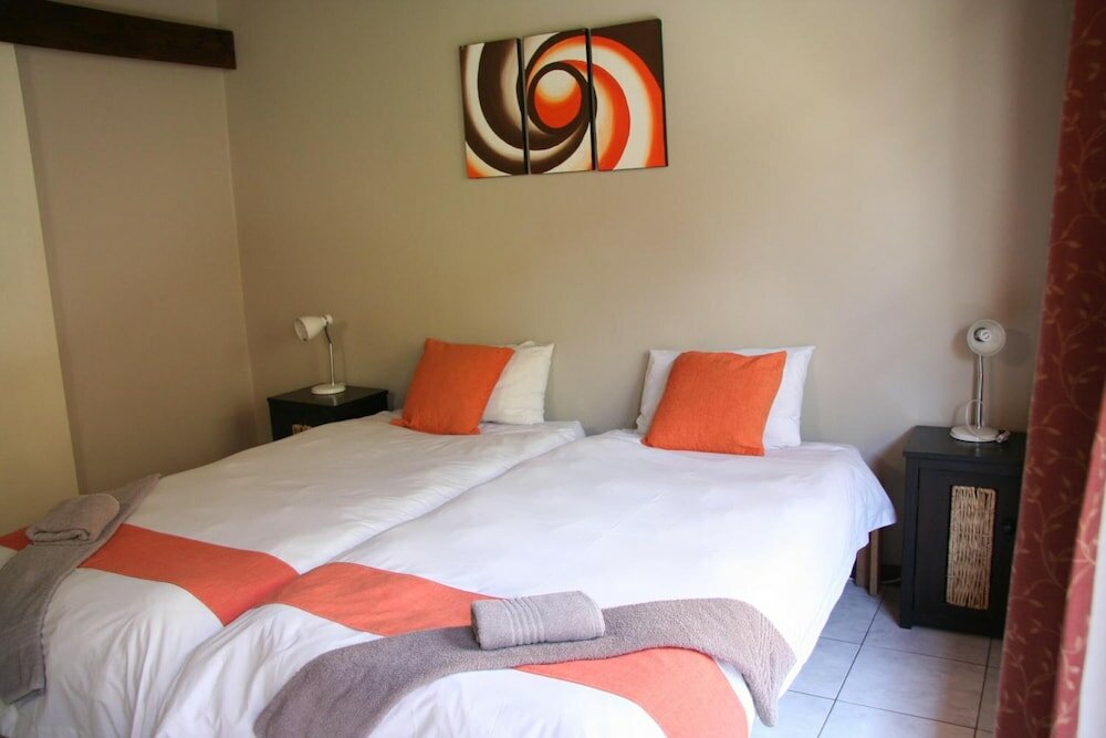 Фото Dunedin Star Guesthouse