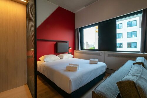 Гостиница VIA Suites