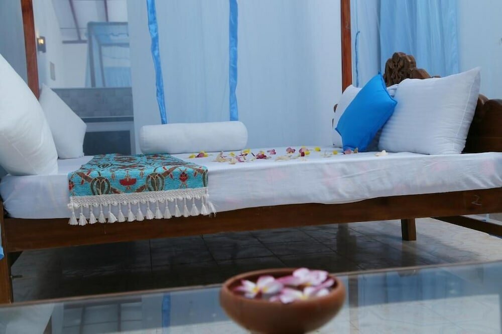 Фото Dinsara Pearl Villa