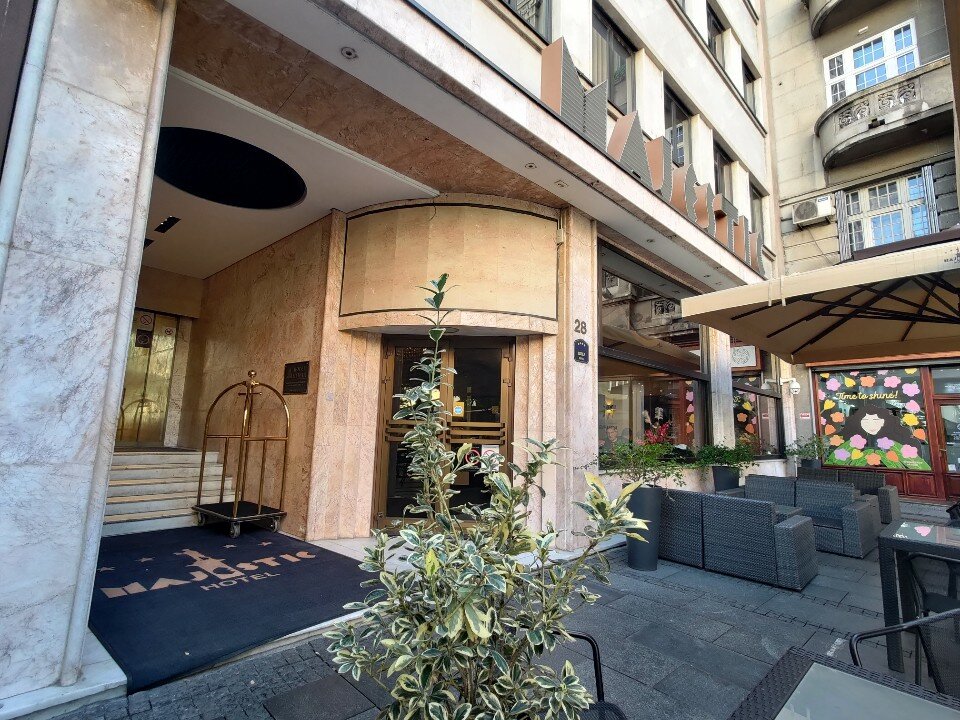 Фото Hotel Majestic