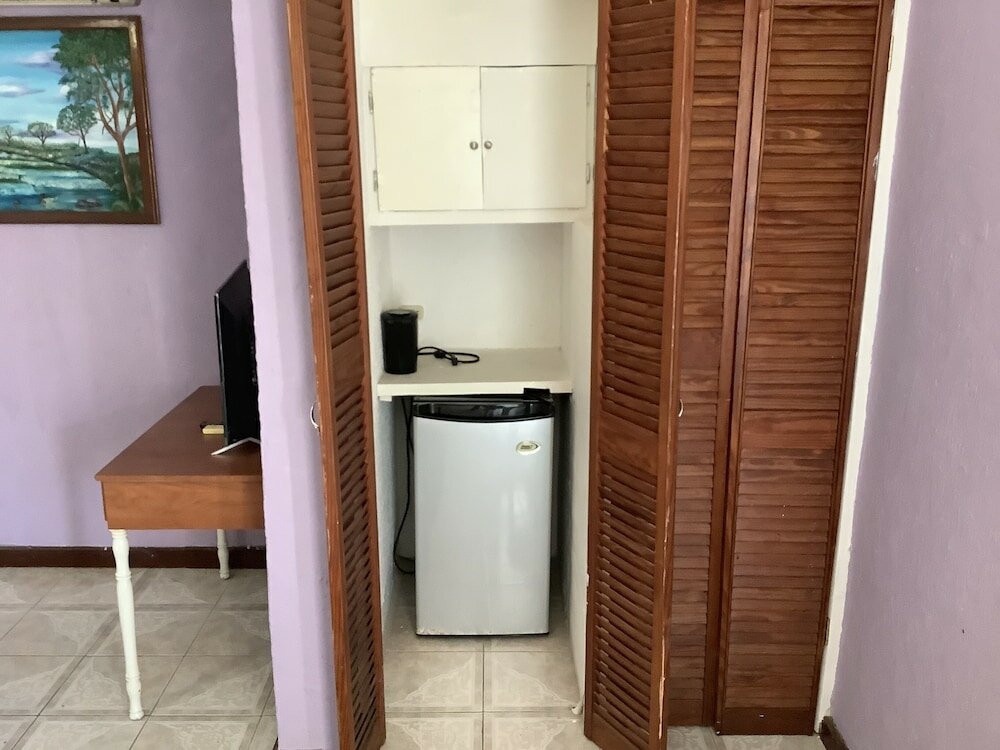 Фото Cariblue Beach Hotel and Scuba Diving Resort