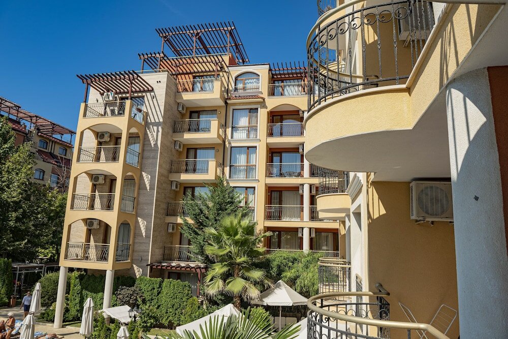 Фото Menada Harmony Suites II Apartments