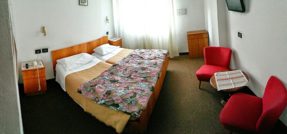 Фото Hotel Oswald