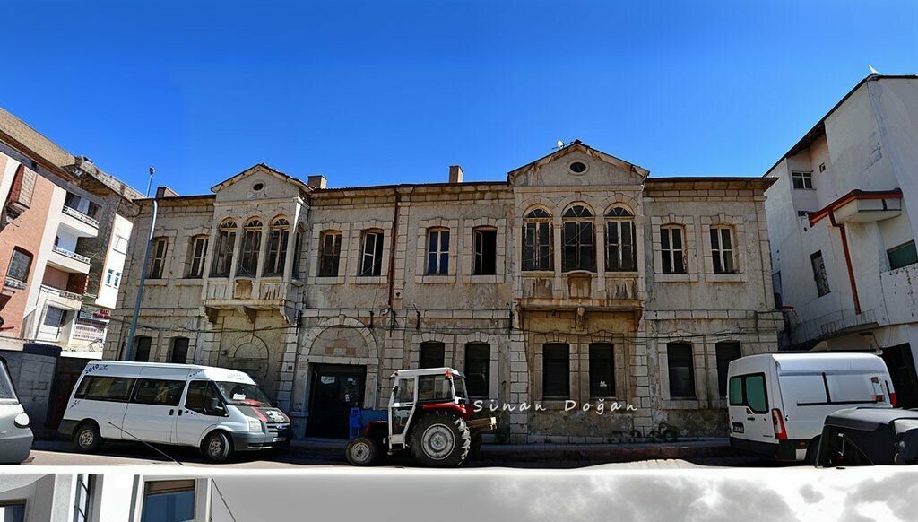 Landmark, attraction Historical Ziraat Bank Building, Akdagmadeni, photo
