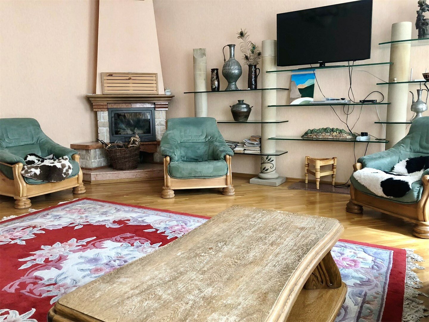 Фото Этнический дом Высота