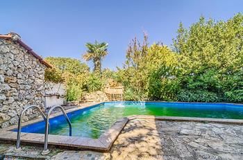 Фото Comfort Pool Apartments