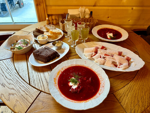 مطعم Restorant Veretevo ، موسكو ومحافظة موسكو، صورة