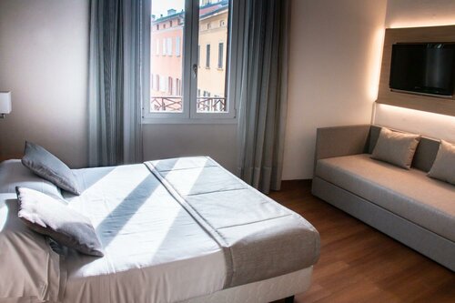 Гостиница Hotel Accademia в Болонье