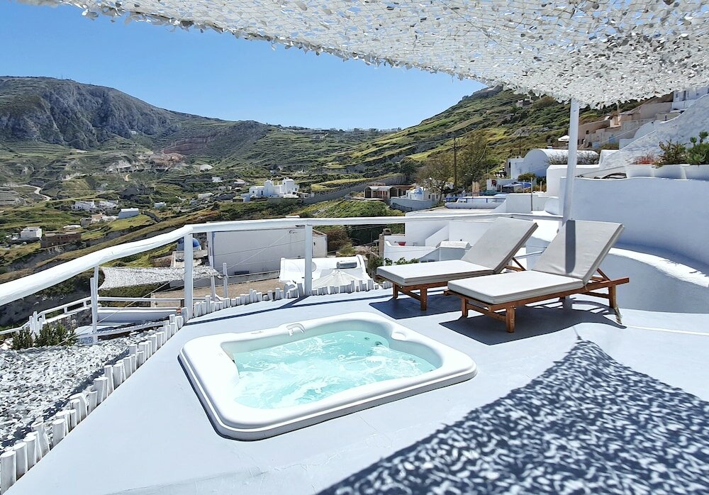 Фото Fertimo Suites by Karpimo