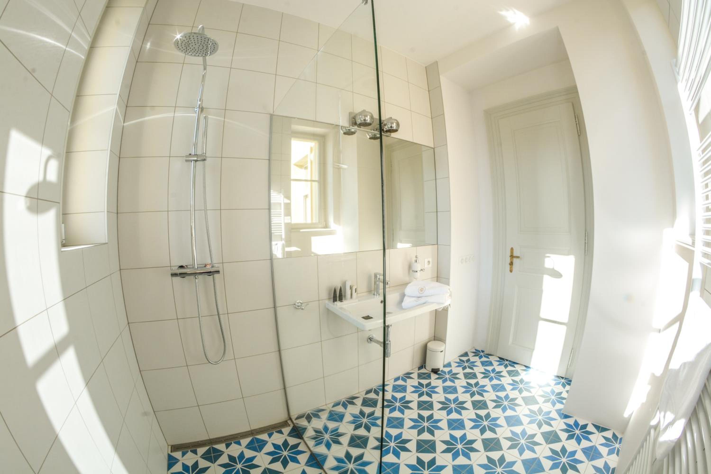 Фото High Heaven Residence