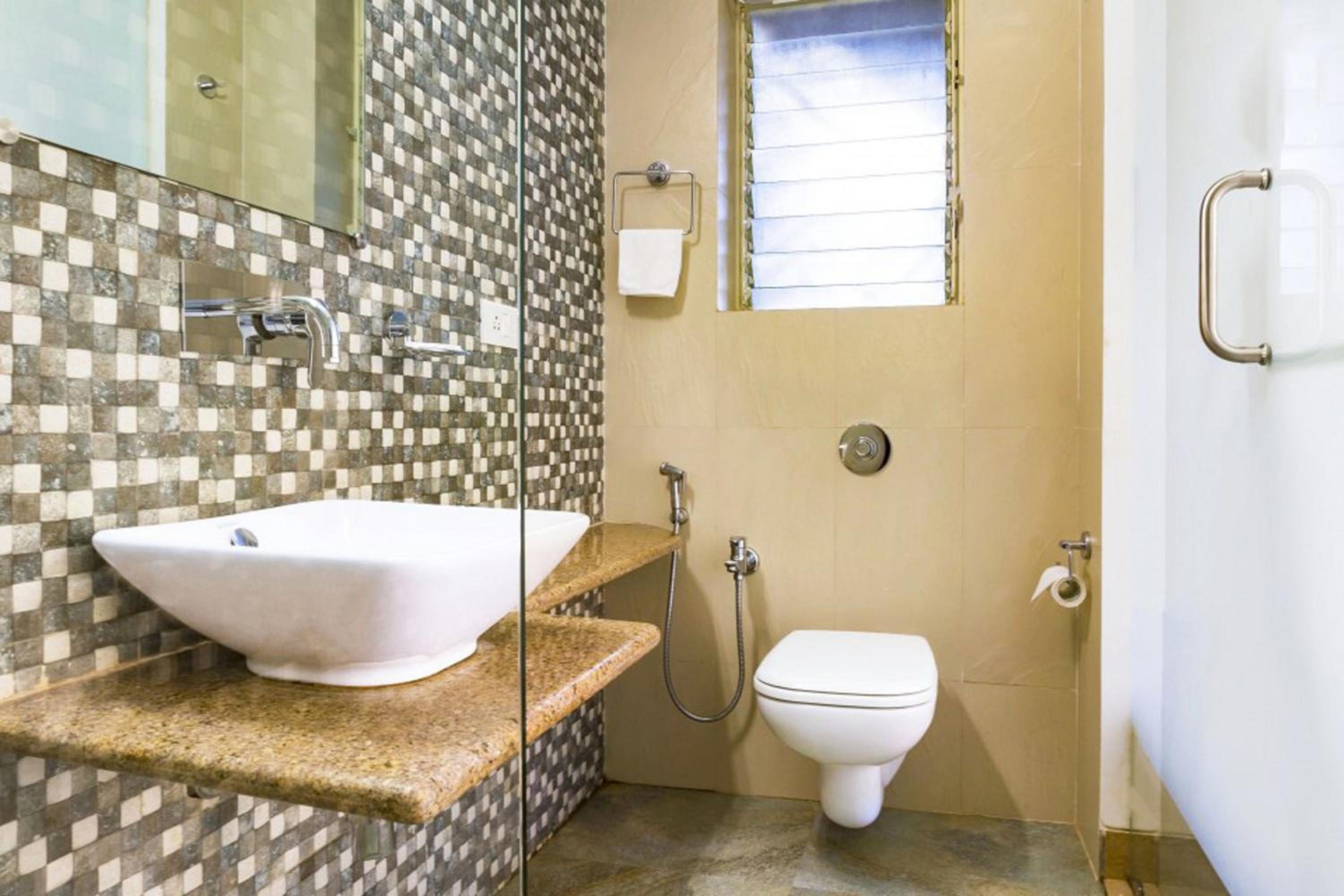 Фото La Vida Residency Suites