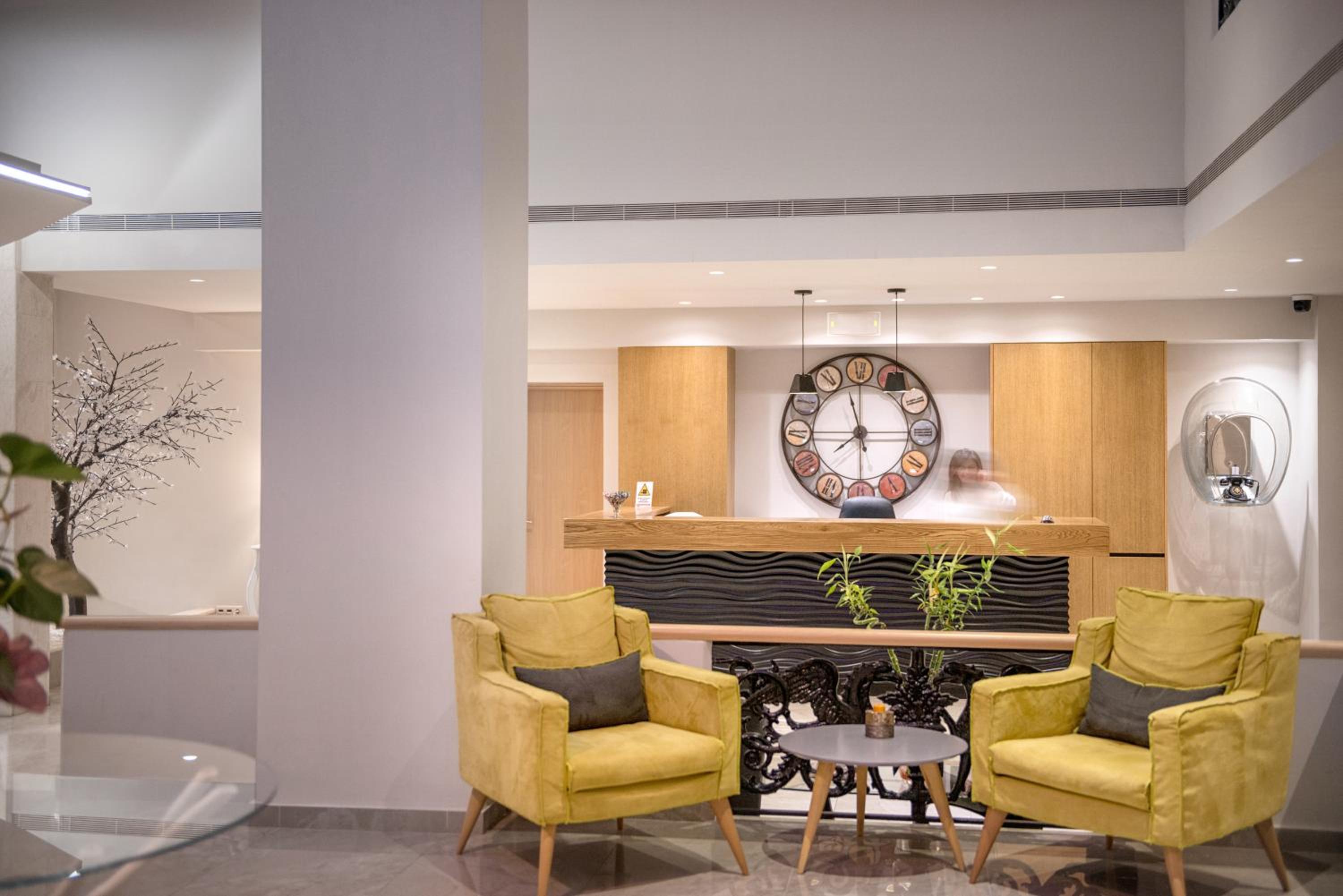 Фото Irini Hotel