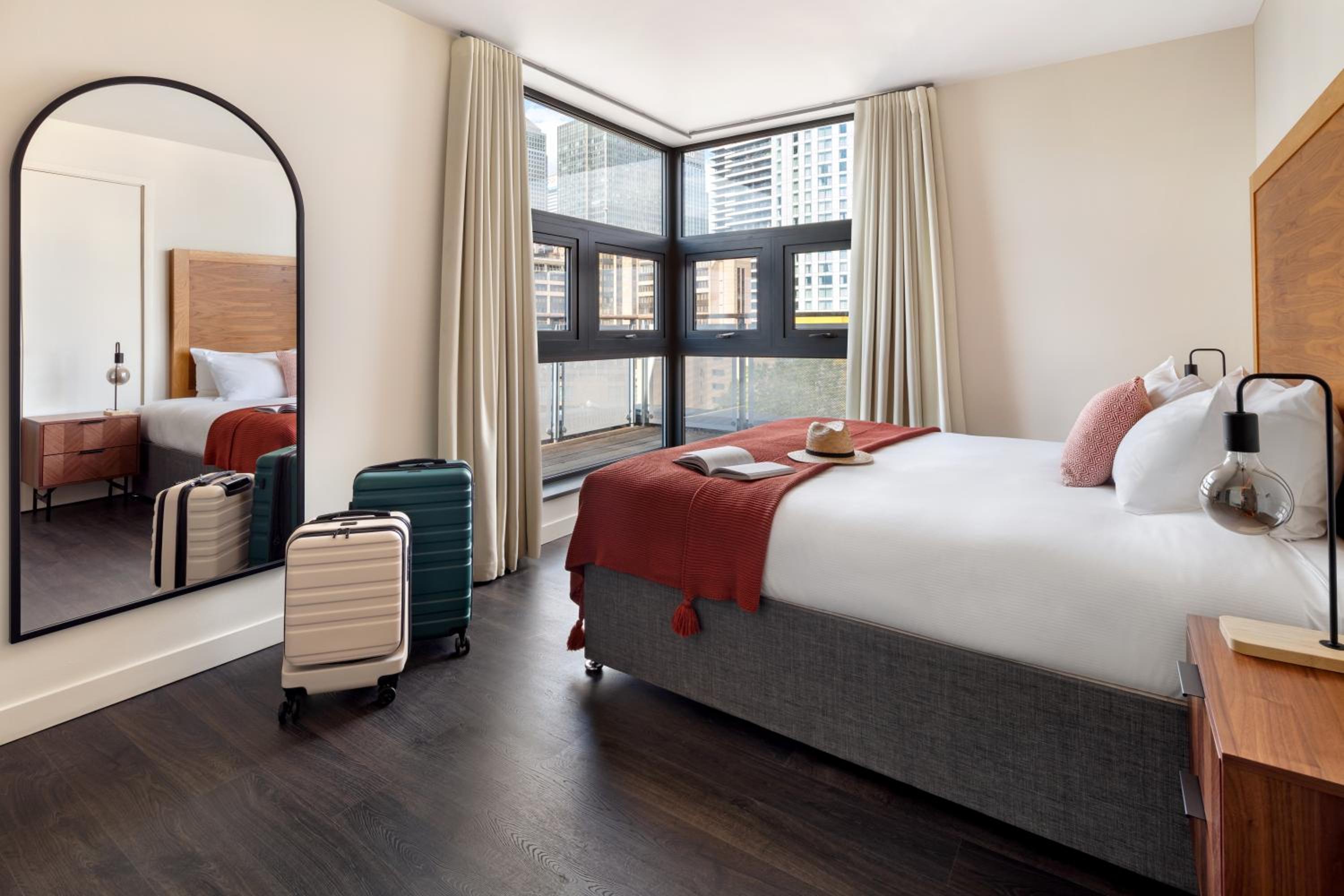 Фото Marlin Apartments Canary Wharf