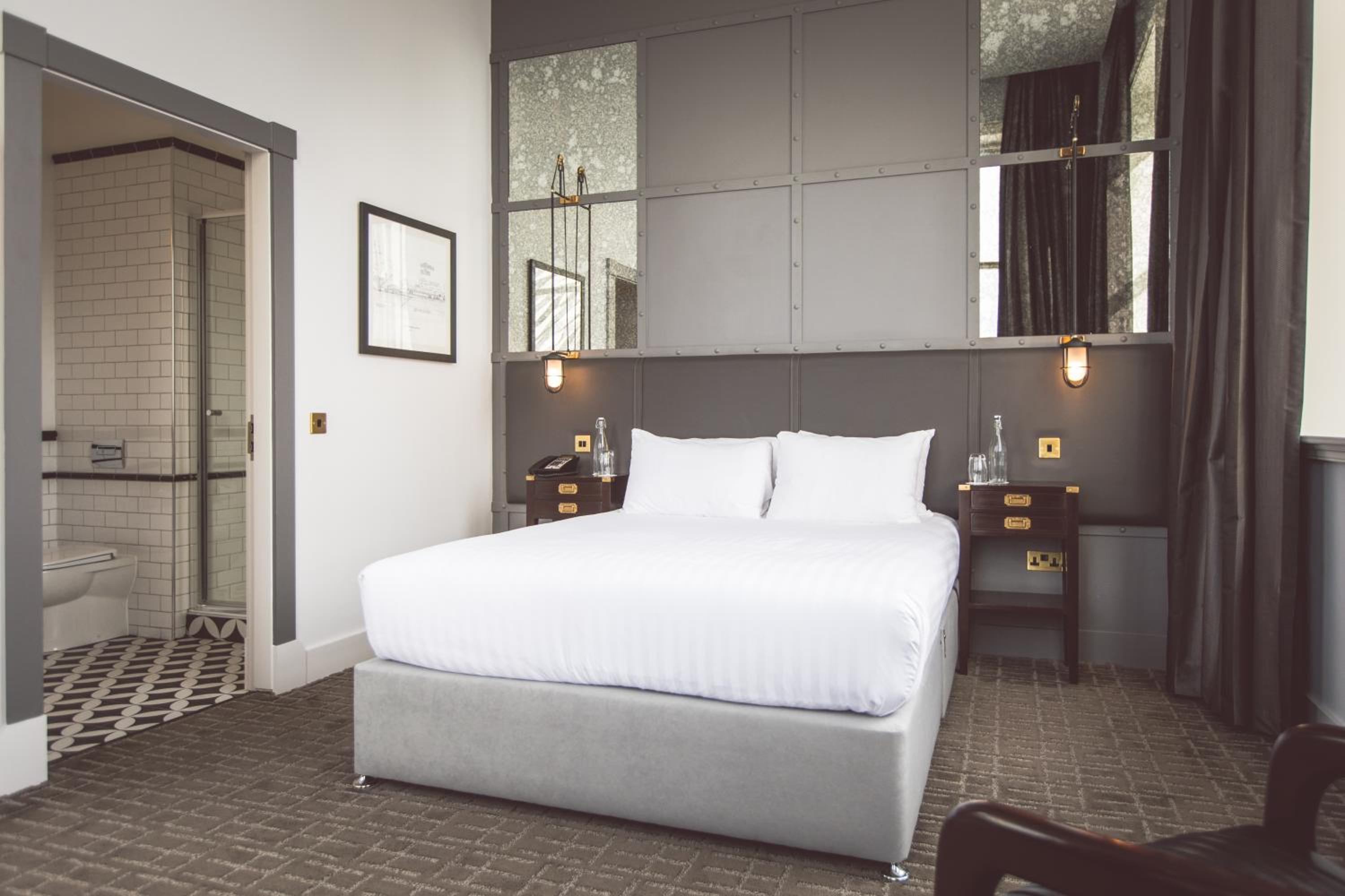 Фото Titanic Hotel Belfast