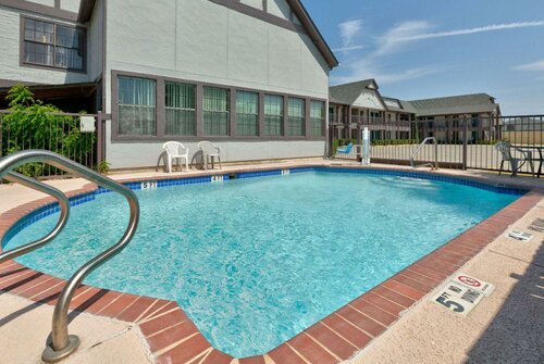 Гостиница Howard Johnson by Wyndham San Marcos