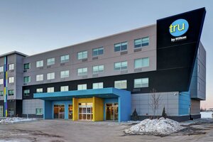 Гостиница Tru by Hilton Edmonton Windermere