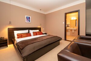 Гостиница Aston