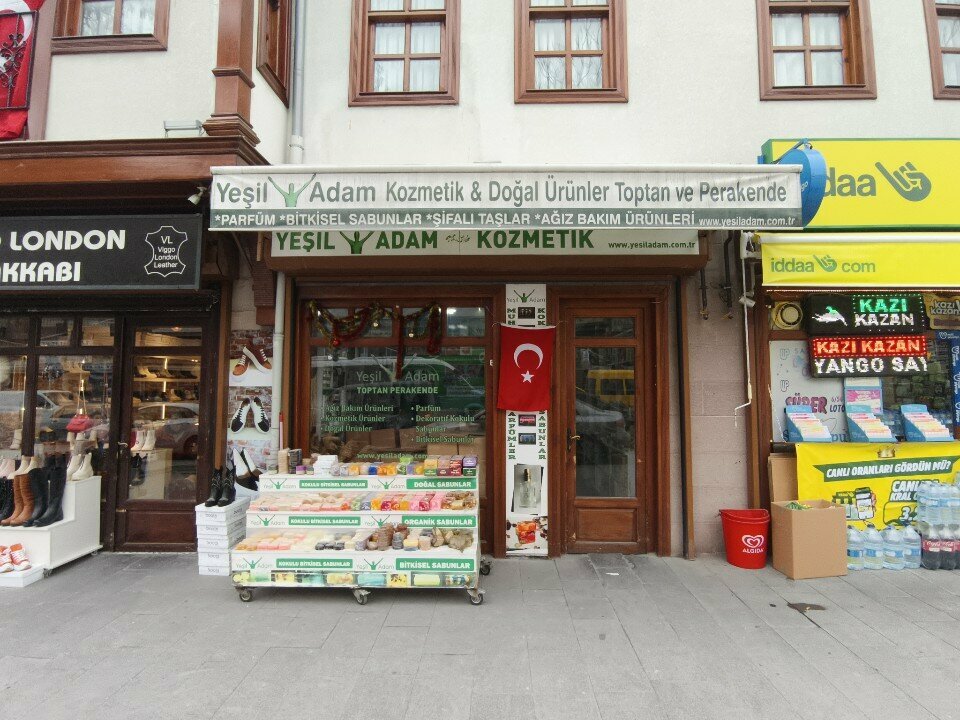 Perfume and cosmetics shop Yesil Adam Cosmetics and Natural Products, Ankara, photo