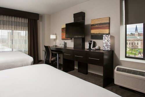 Гостиница Holiday Inn Express Springfield Downtown, an Ihg Hotel в Спрингфилде