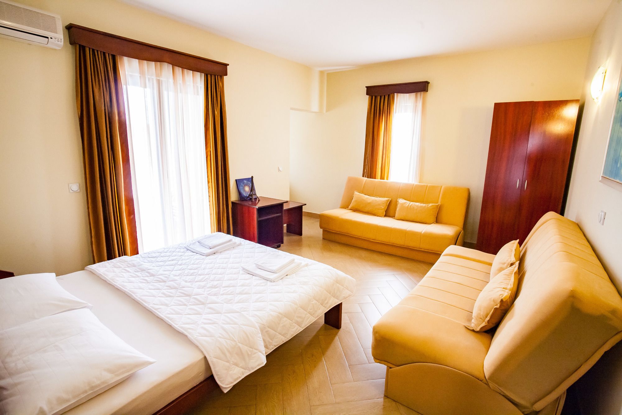 Фото Апартаменты Nilaj