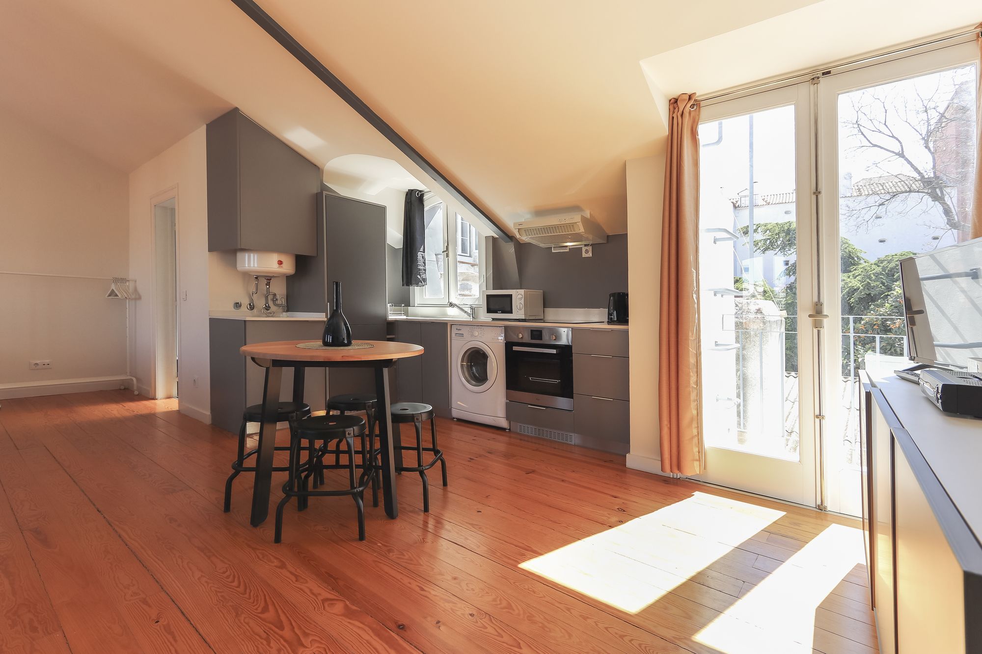 Фото Santa Catarina Stylish by Homing