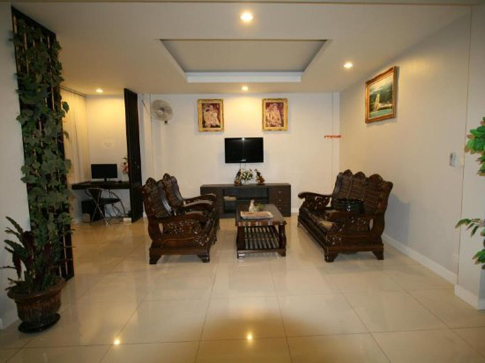 Фото Airport Mansion Phuket