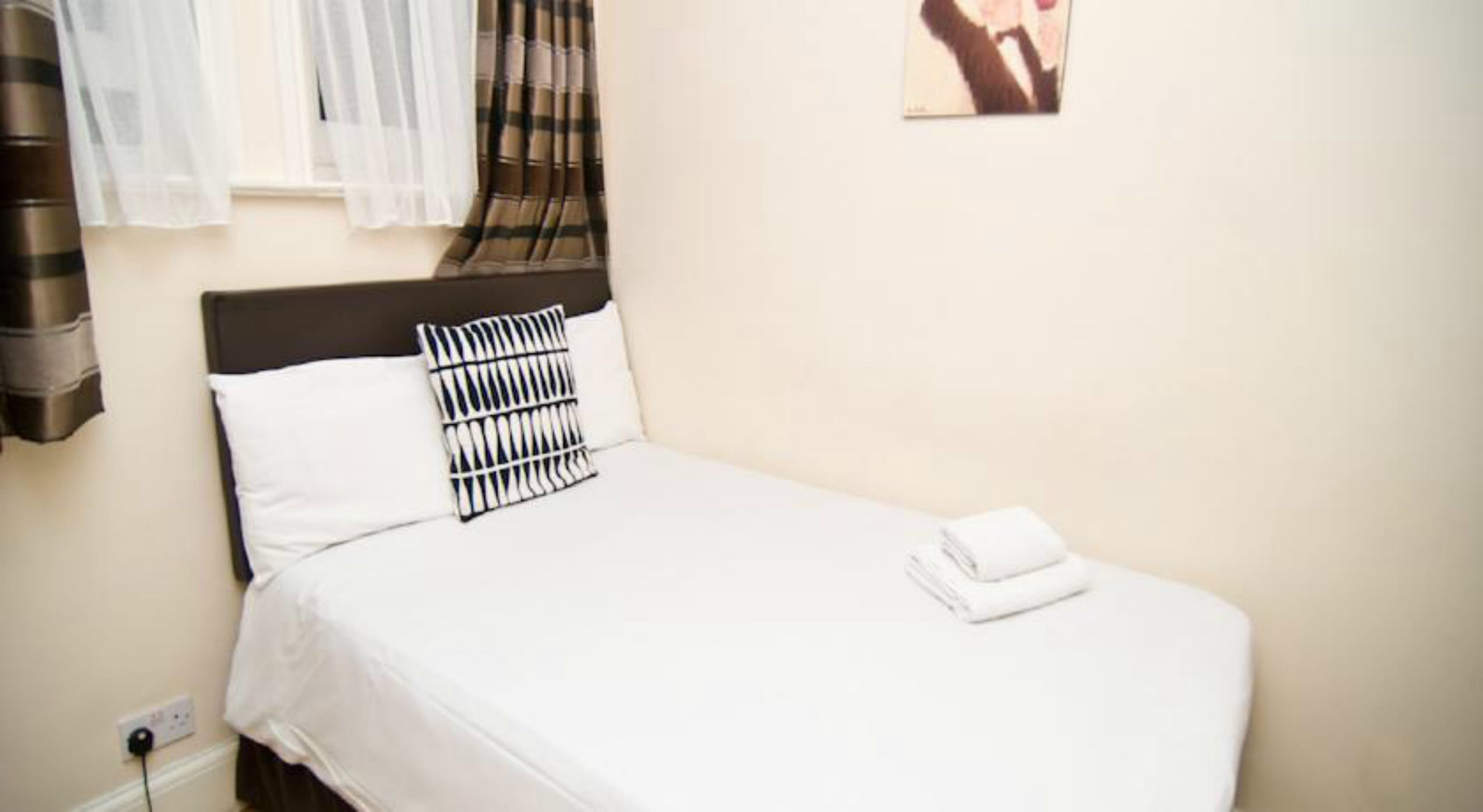 Фото The Windmill