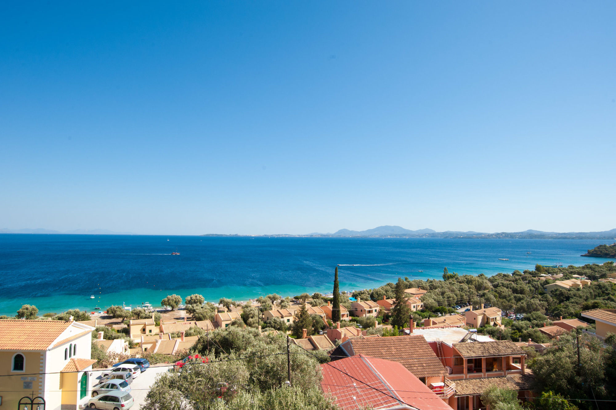 Фото Paradise Apartments