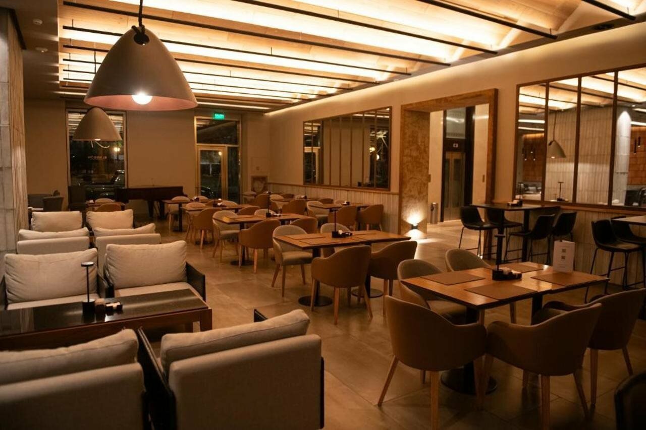 Фото Alejandro i Hotel