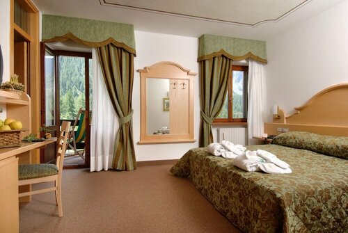 Гостиница Th San Pellegrino Moena - Monzoni Hotel